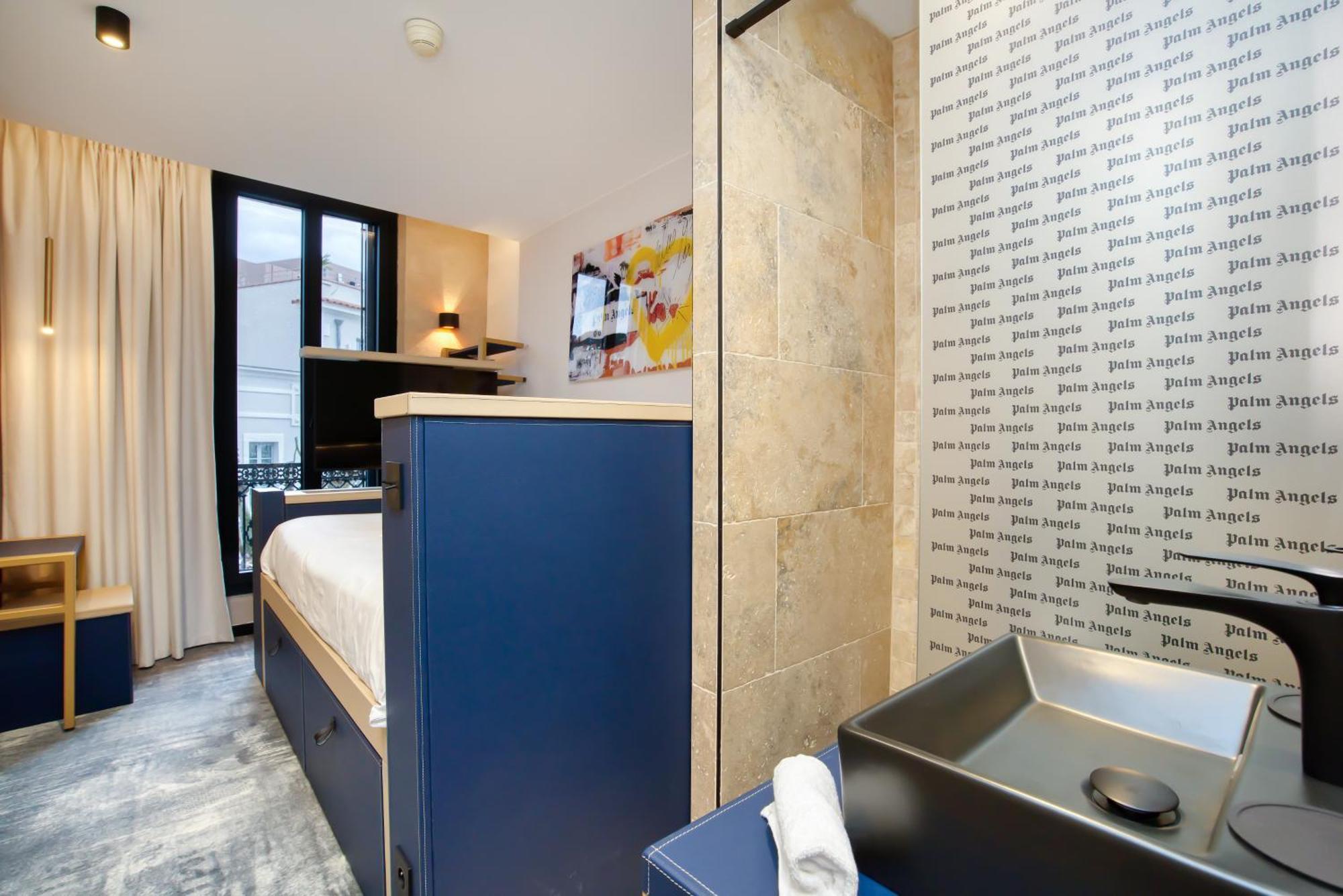 Hotel By Reboul *