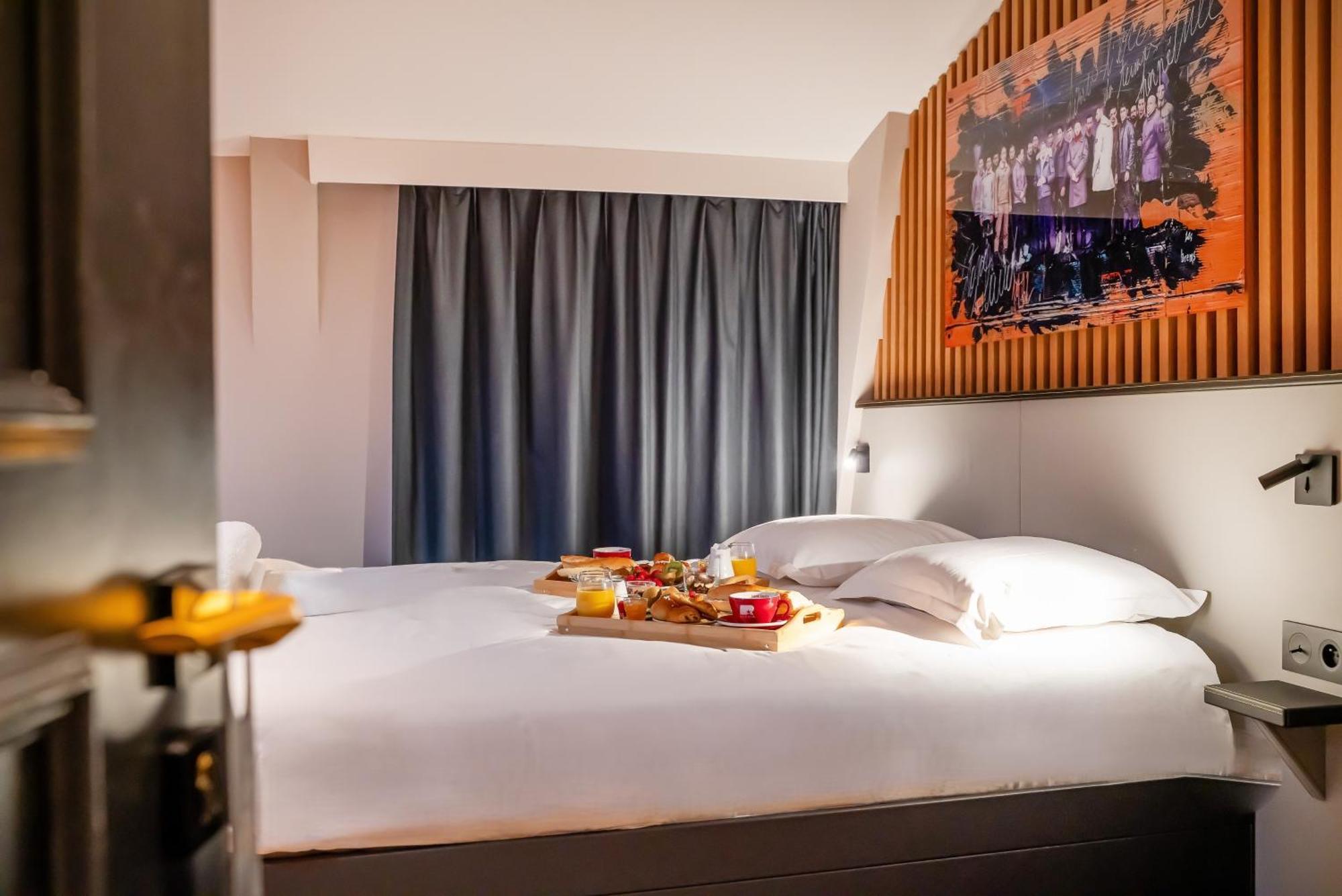 By Reboul Hotel