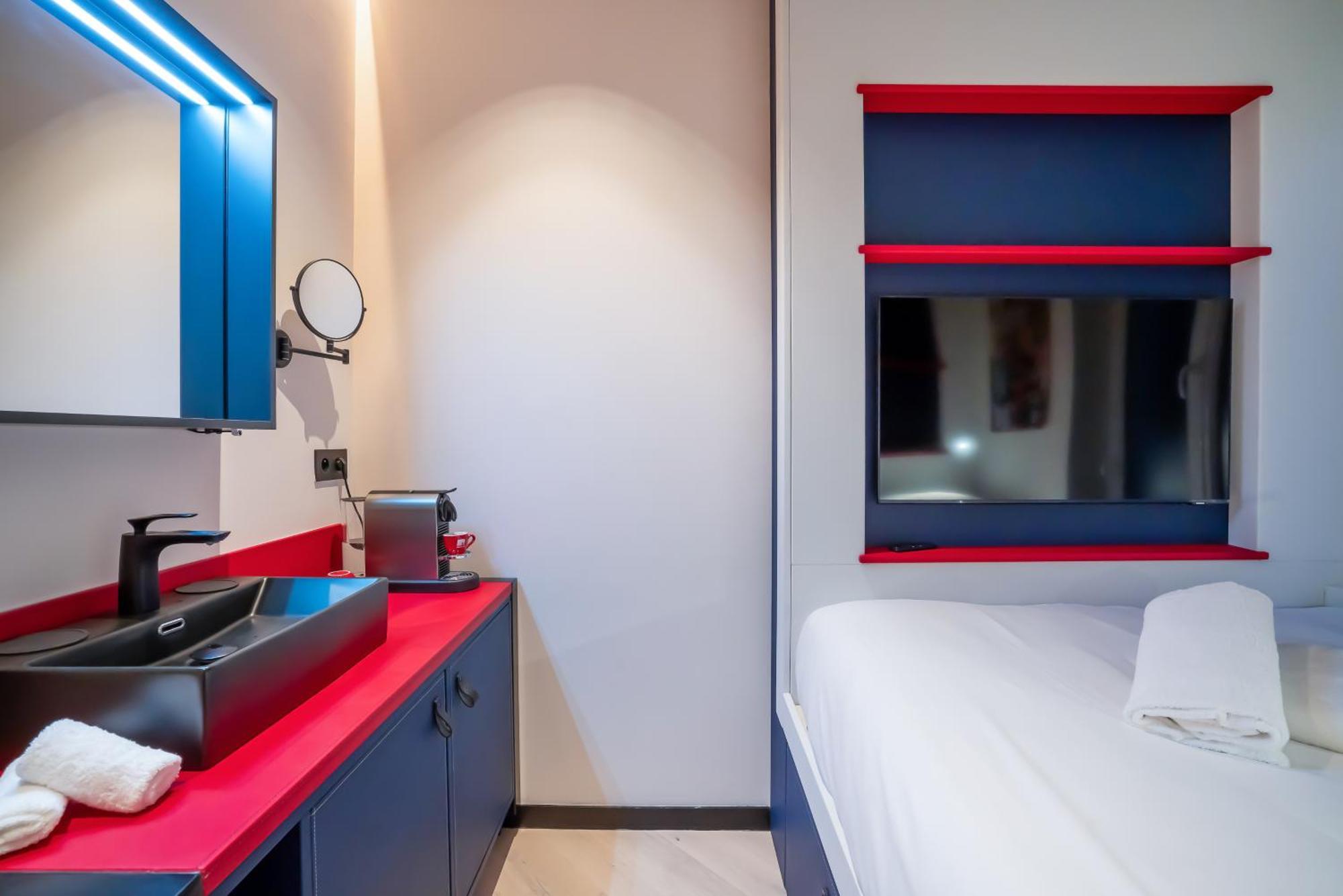 By Reboul - Boutique Hotel *